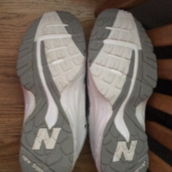 New Balance shoes size 10 1/2, 4Exwide - Picture 4 of 11